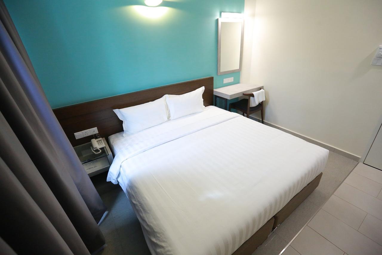 Pantai Regal Boutique Hotel Kuantan Exterior foto
